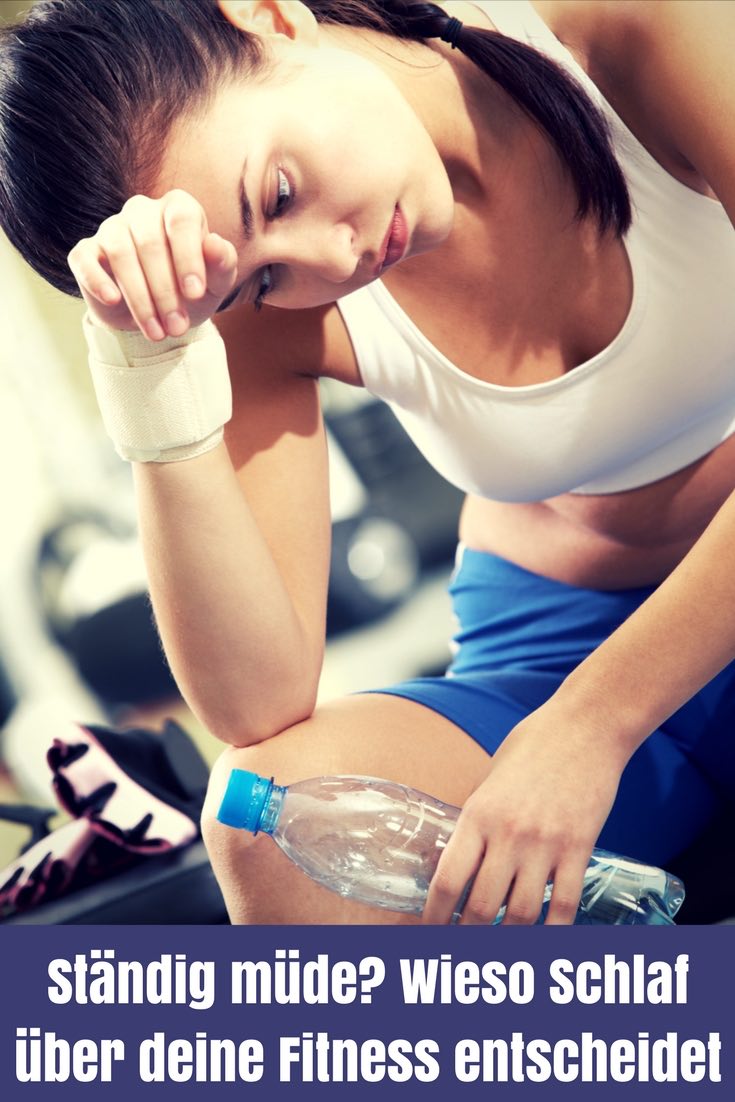 Bist du ständig müde? Ein erholsamer Schlaf ist besonders für Sportler sehr wichtig. Ohne Schlaf keine Regeneration und damit keine Leistung.