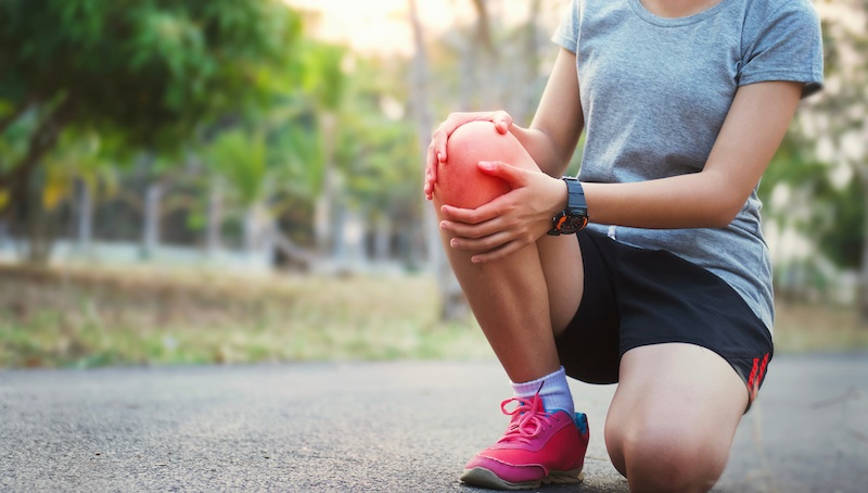 Schmerzen beim Laufen: Was die häufigsten Beschwerden sind, ihre Ursachen und wie du ihnen langfristig vorbeugen kannst.